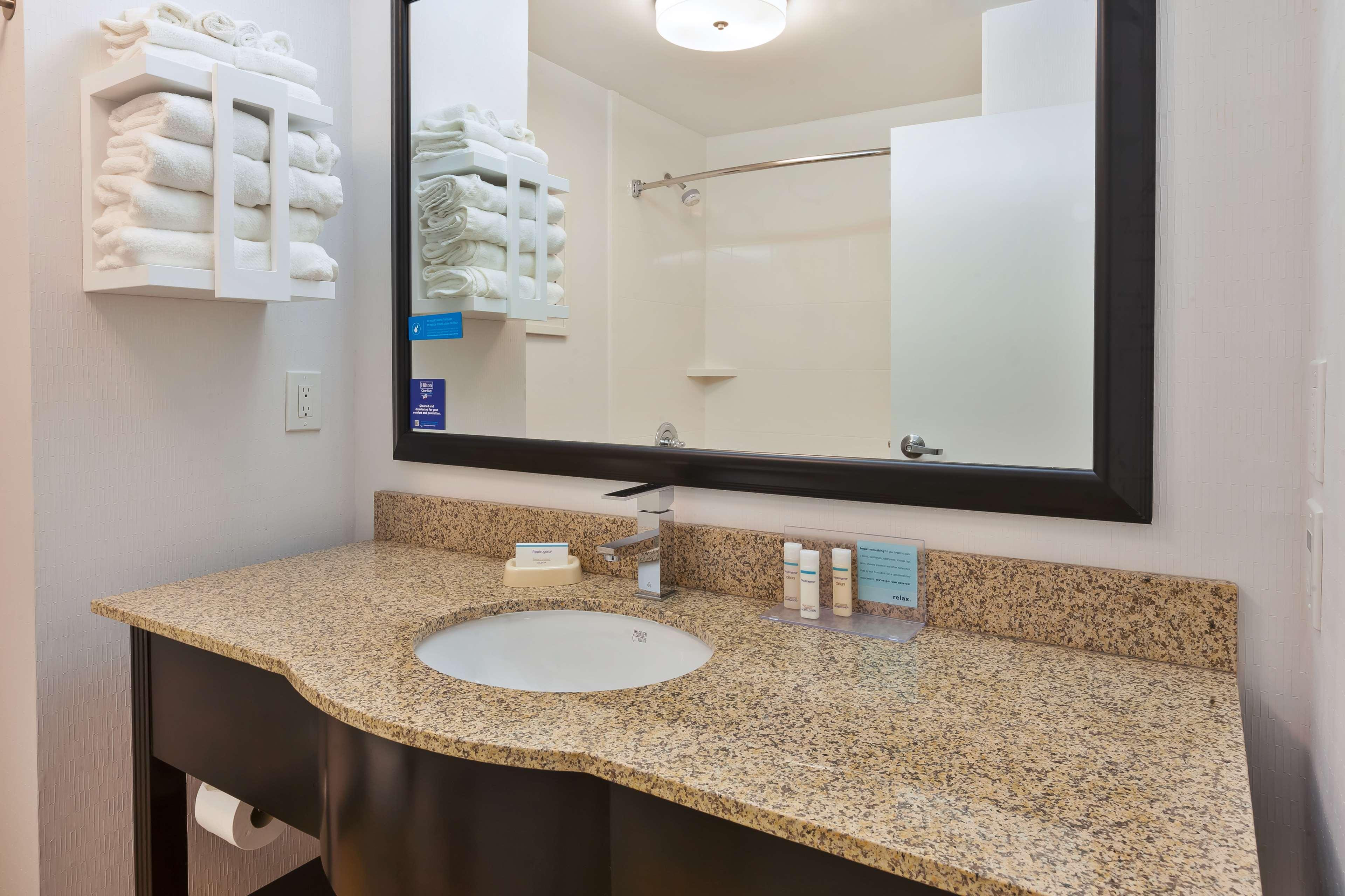 Hampton Inn Cincinnati Airport-North Hebron Екстер'єр фото