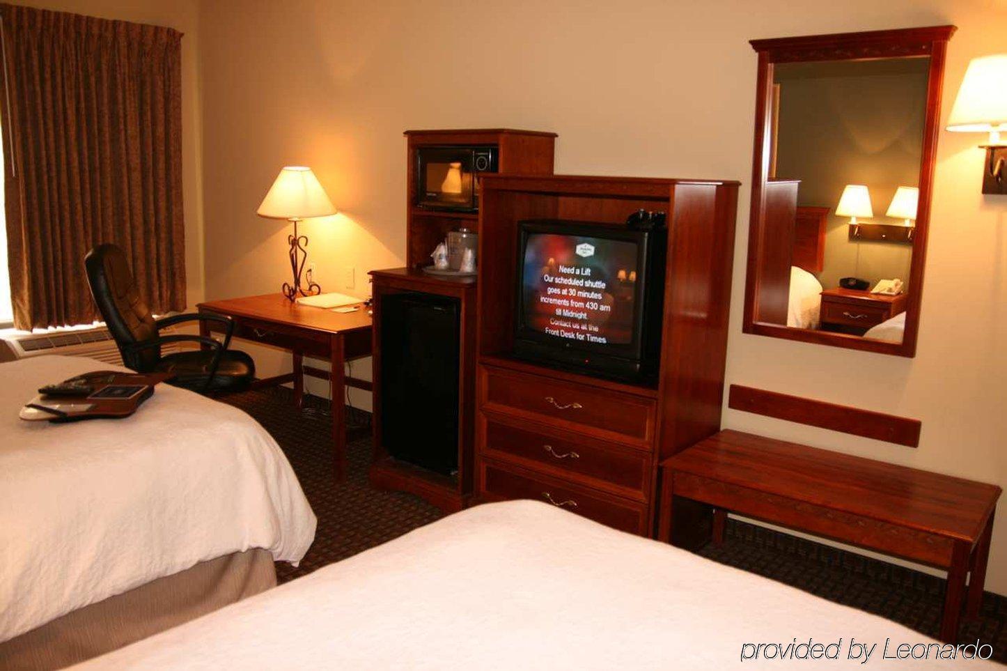 Hampton Inn Cincinnati Airport-North Hebron Номер фото
